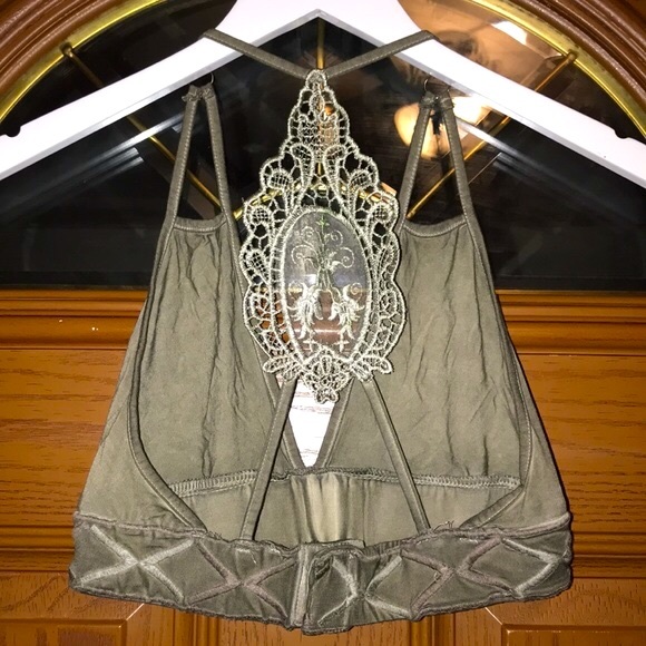 POL Intimates Distressed Green Triangle Bralette With Strappy Lace Back - Picture 7 of 13